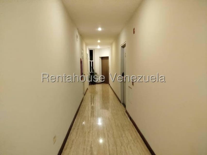 Apartamento (1 Nivel) en Alquiler en Las Mercedes, Distrito Metropolitano - 8