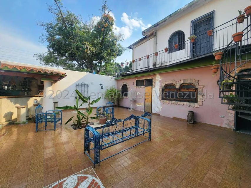 Casa (Multipes Niveles) en Venta en Parroquia Juan de Villegas, Lara - 36