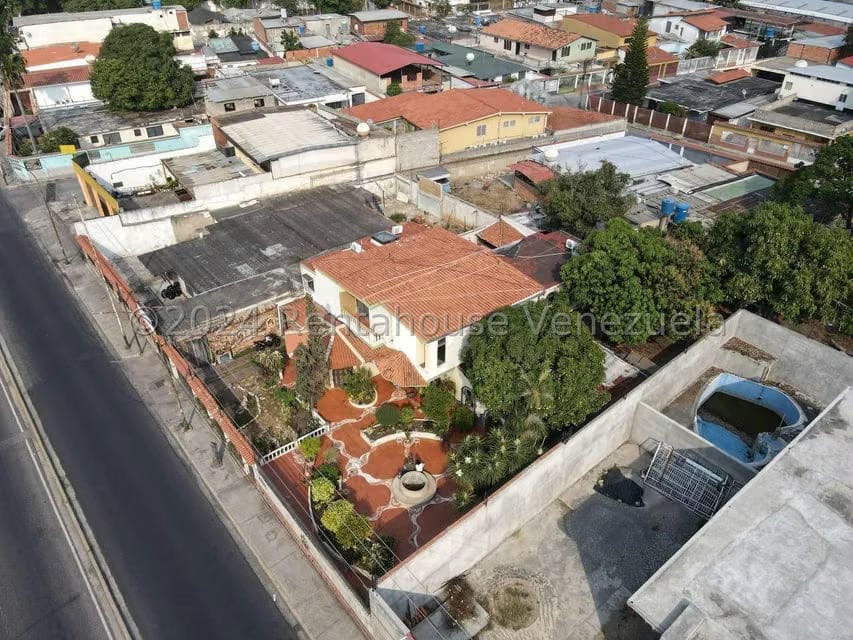 Casa (Multipes Niveles) en Venta en Parroquia Juan de Villegas, Lara - 39