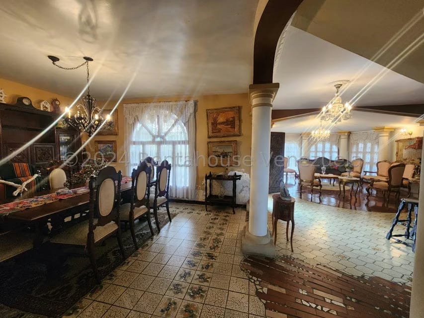 Casa (Multipes Niveles) en Venta en Parroquia Juan de Villegas, Lara - 8