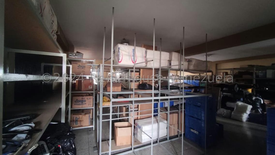 Comercial (Edificio) en Venta en Centro, Lara - 24