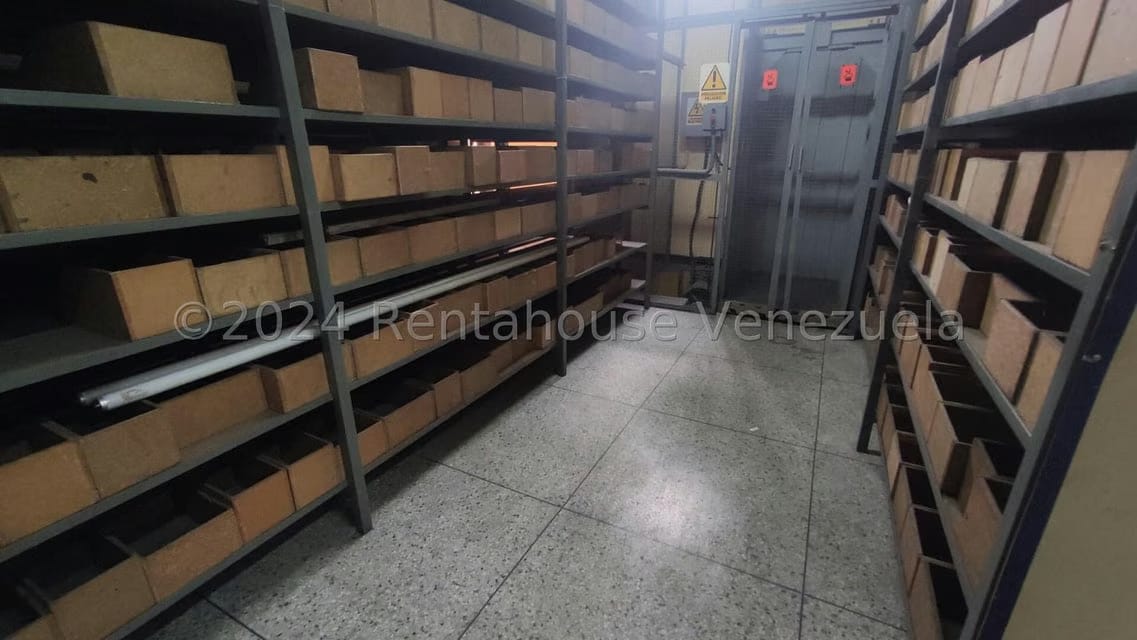 Comercial (Edificio) en Venta en Centro, Lara - 10