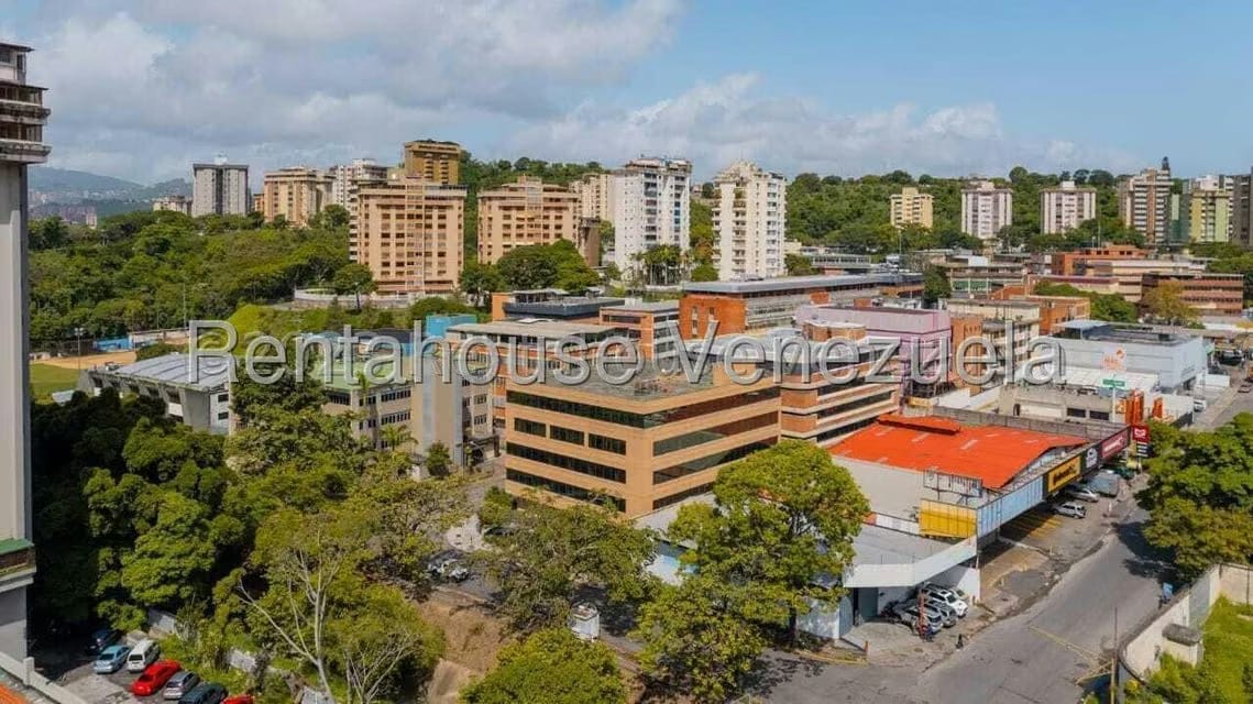 Comercial (Edificio) en Venta en La Urbina, Distrito Metropolitano - 5