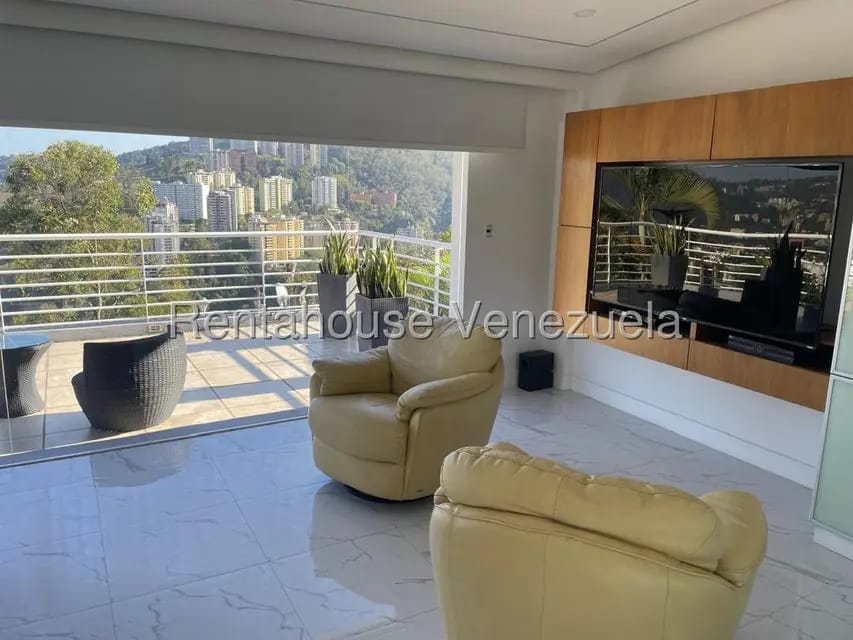 Casa (Multipes Niveles) en Venta en Lomas de Prados del Este, Distrito Metropolitano - 29