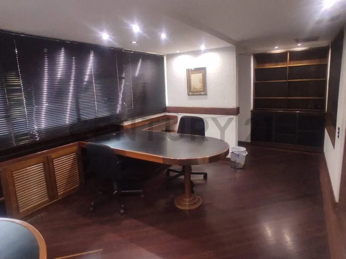 Alquiler de Oficina Equipada en La California Caracas - 2