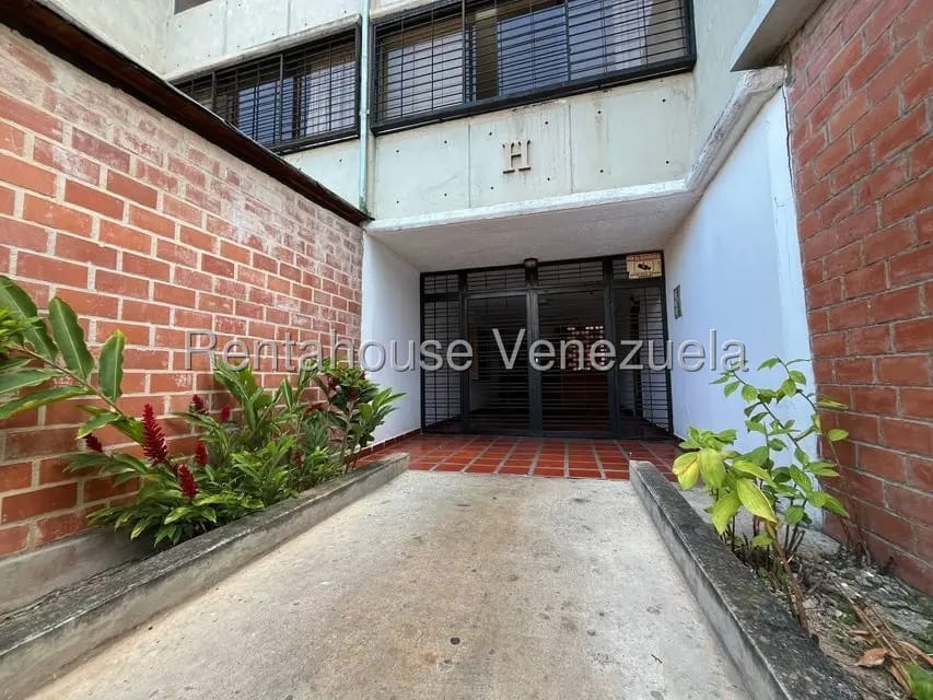 Apartamento (1 Nivel) en Venta en Terrazas de Guaicoco, Distrito Metropolitano - 2