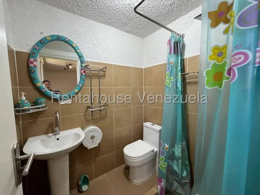 Apartamento (1 Nivel) en Venta en Terrazas de Guaicoco, Distrito Metropolitano - 25