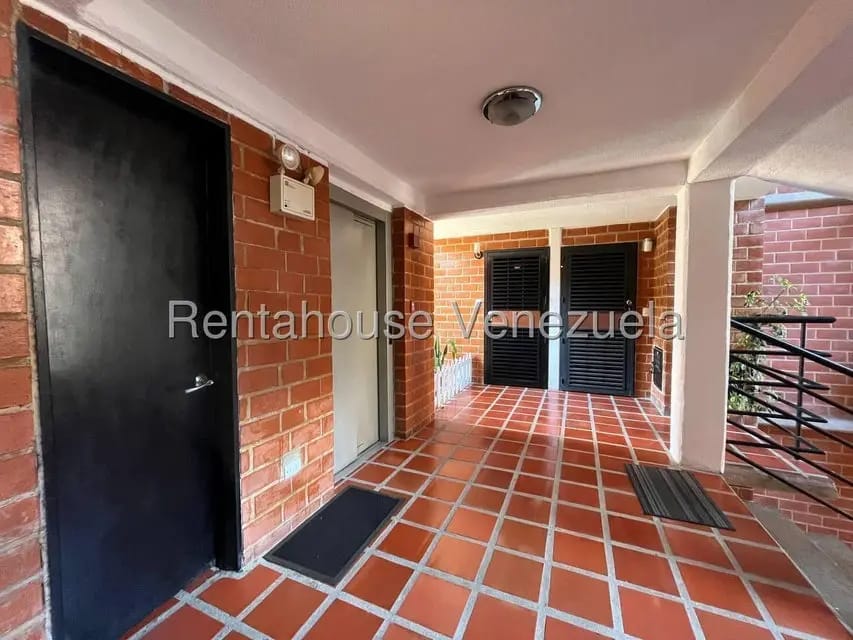 Apartamento (1 Nivel) en Venta en Terrazas de Guaicoco, Distrito Metropolitano - 4