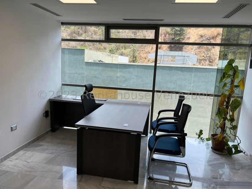 Comercial (Oficina) en Venta en Macaracuay, Distrito Metropolitano - 5