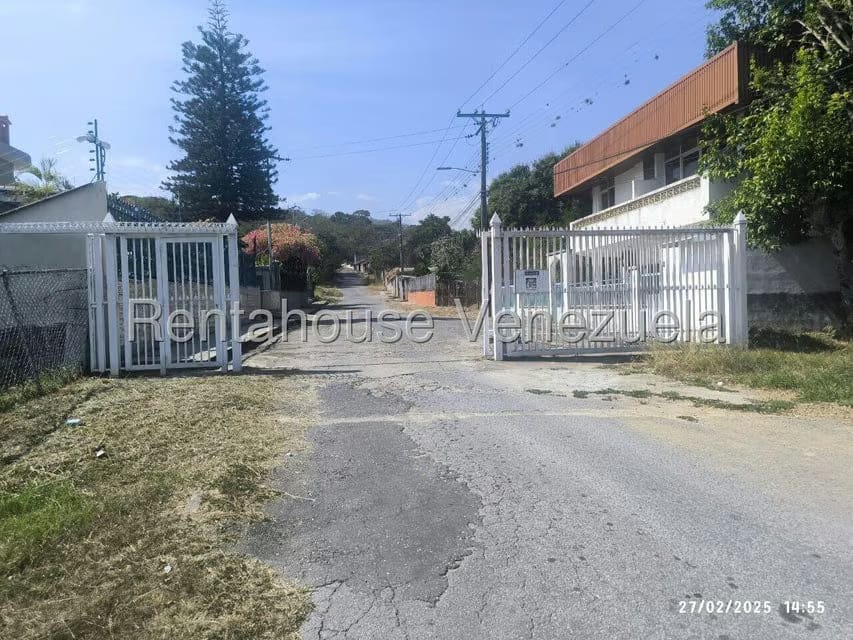 Terreno (Comercial) en Venta en Mara Country, Miranda - 19
