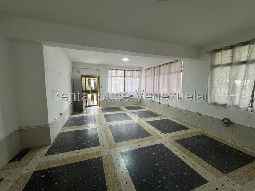 Comercial (Local Comercial) en Alquiler en La California Norte, Distrito Metropolitano - 6