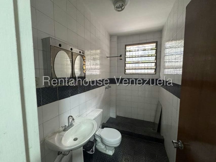 Comercial (Local Comercial) en Alquiler en La California Norte, Distrito Metropolitano - 10