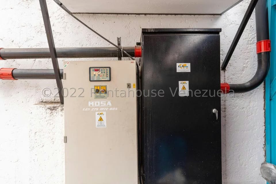 Casa (1 Nivel) en Venta en La Florida, Distrito Metropolitano - 51