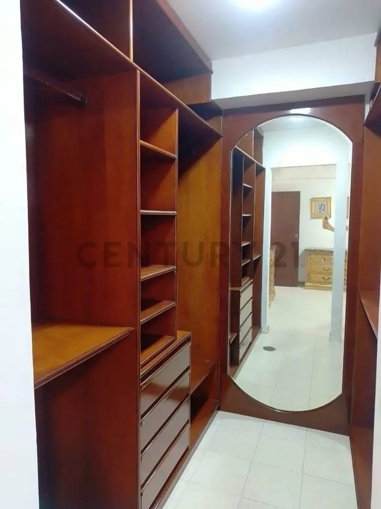 Se Alquila Apartamento en Sector Bellas Artes - 18