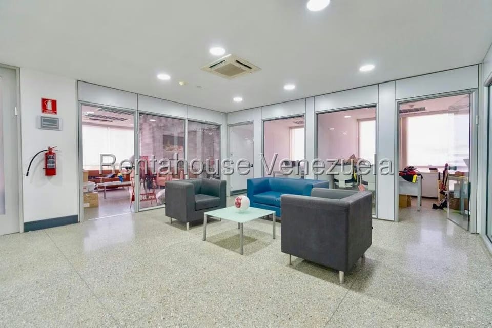Comercial (Edificio) en Venta en Los Ruices, Distrito Metropolitano - 11