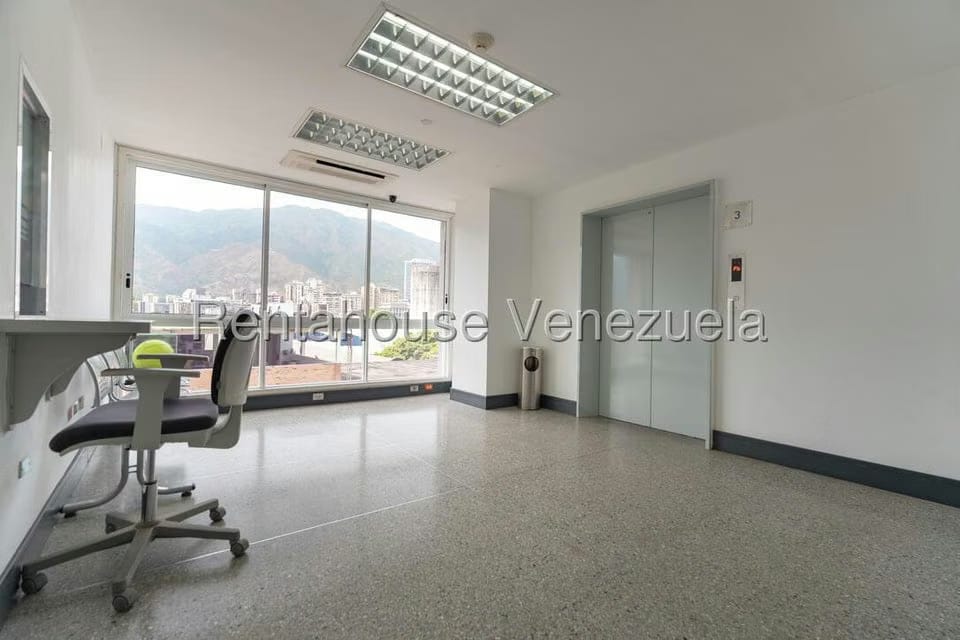 Comercial (Edificio) en Venta en Los Ruices, Distrito Metropolitano - 8