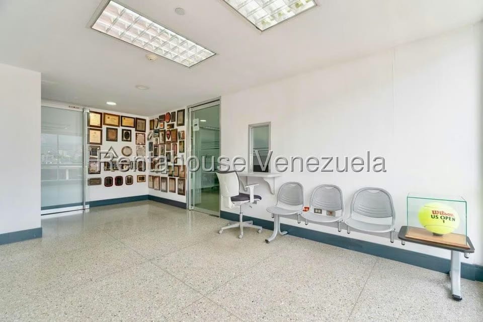 Comercial (Edificio) en Venta en Los Ruices, Distrito Metropolitano - 9