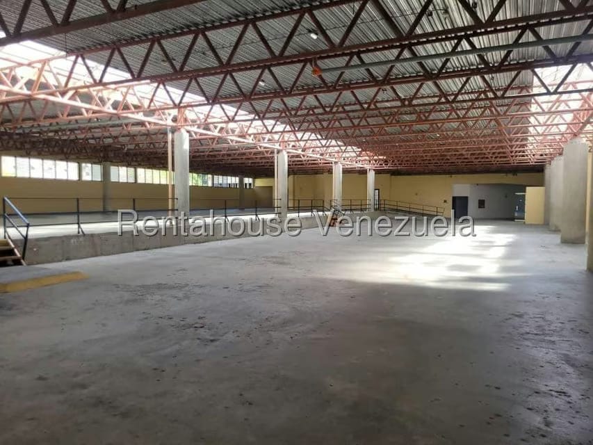 Comercial (Local Comercial) en Venta en Las Minas, Miranda - 13