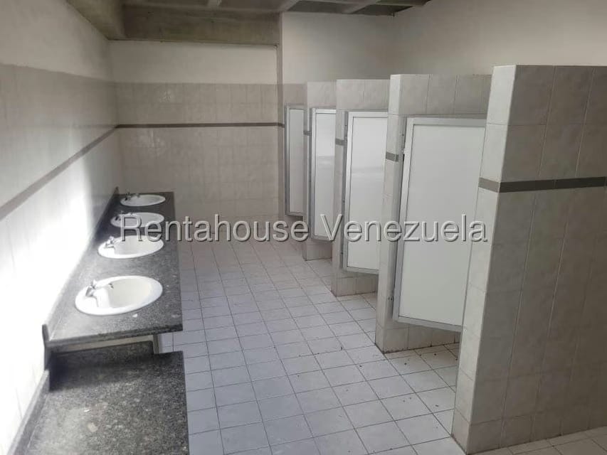 Comercial (Local Comercial) en Venta en Las Minas, Miranda - 16