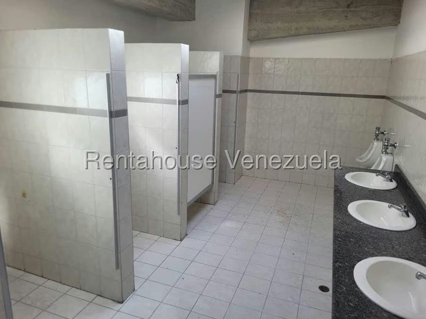 Comercial (Local Comercial) en Venta en Las Minas, Miranda - 18
