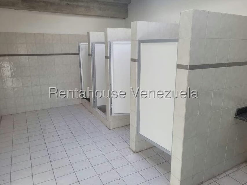 Comercial (Local Comercial) en Venta en Las Minas, Miranda - 19
