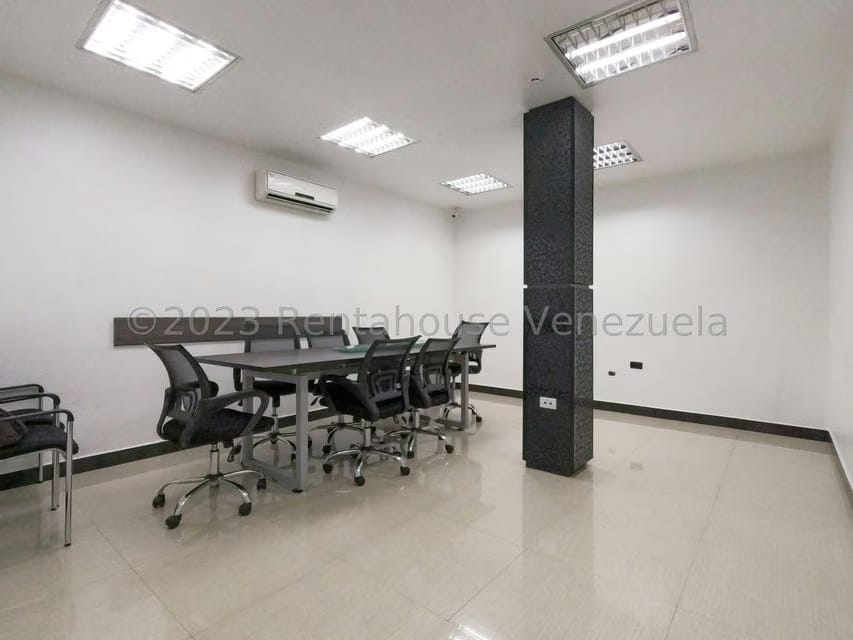 Comercial (Local Comercial) en Alquiler en Centro, Lara - 12