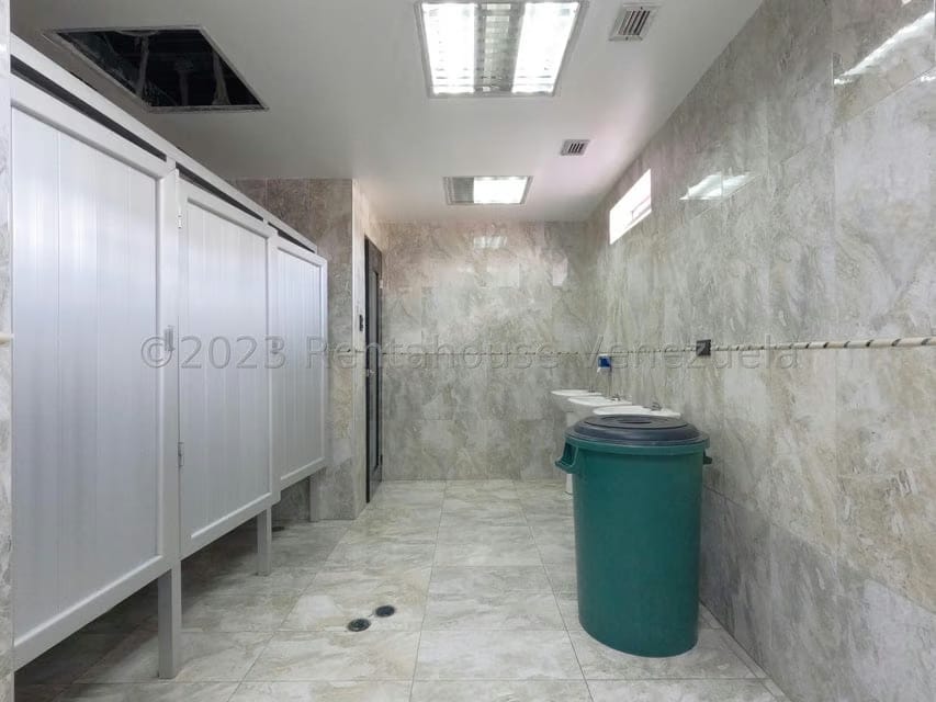 Comercial (Local Comercial) en Alquiler en Centro, Lara - 19