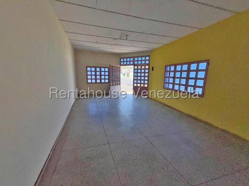 Comercial (Local Comercial) en Venta en Sector Chimpire, Falcon - 4