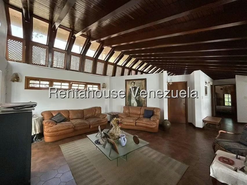 Casa (Duplex) en Venta en Santa Paula, Distrito Metropolitano - 6
