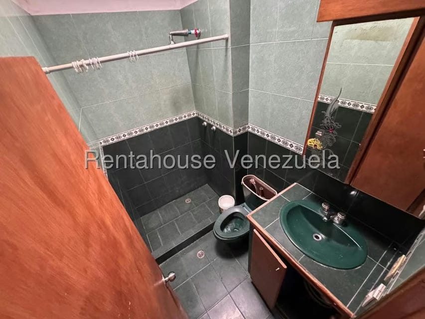 Townhouse (1 Nivel) en Venta en El Castillejo, Miranda - 26