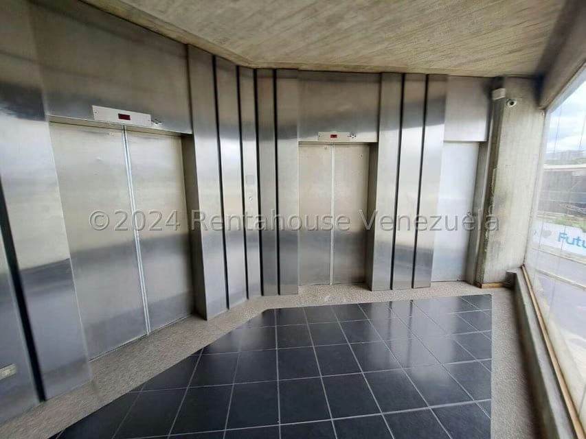 Comercial (Oficina) en Alquiler en Los Ruices, Distrito Metropolitano - 2
