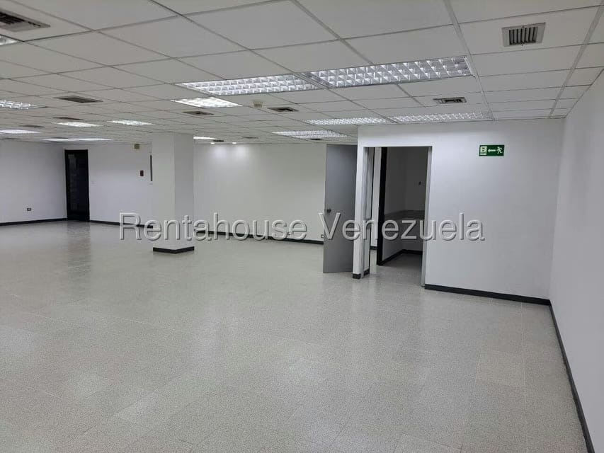 Comercial (Oficina) en Alquiler en Los Ruices, Distrito Metropolitano - 9