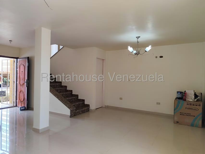 Townhouse (Duplex) en Venta en Maneiro, Nueva Esparta - 12
