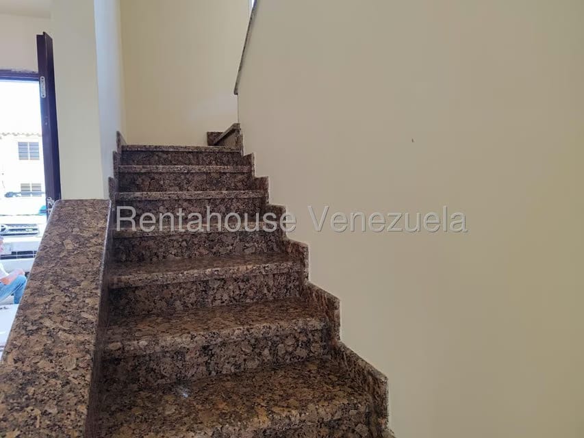 Townhouse (Duplex) en Venta en Maneiro, Nueva Esparta - 13