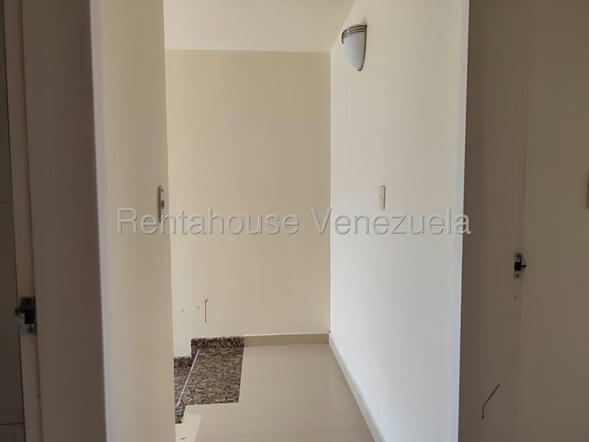 Townhouse (Duplex) en Venta en Maneiro, Nueva Esparta - 24