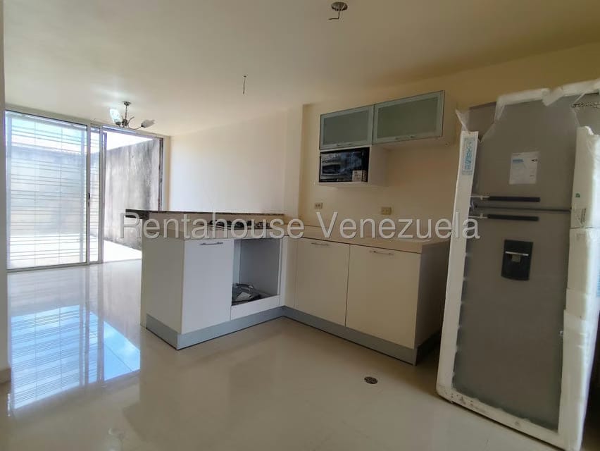 Townhouse (Duplex) en Venta en Maneiro, Nueva Esparta - 8