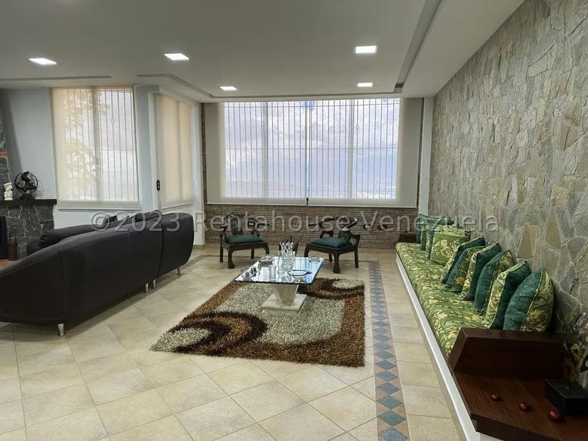 Casa (Multipes Niveles) en Venta en La Peña, Miranda - 11