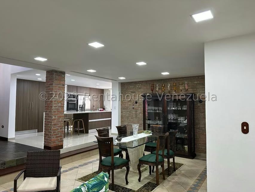 Casa (Multipes Niveles) en Venta en La Peña, Miranda - 8
