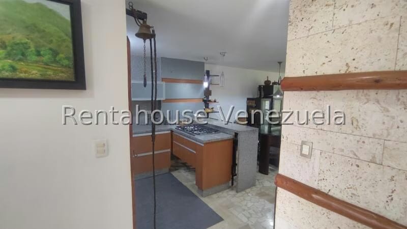 Apartamento (1 Nivel) en Alquiler en Escampadero, Distrito Metropolitano - 15