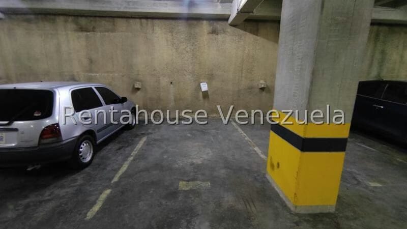Apartamento (1 Nivel) en Alquiler en Escampadero, Distrito Metropolitano - 37