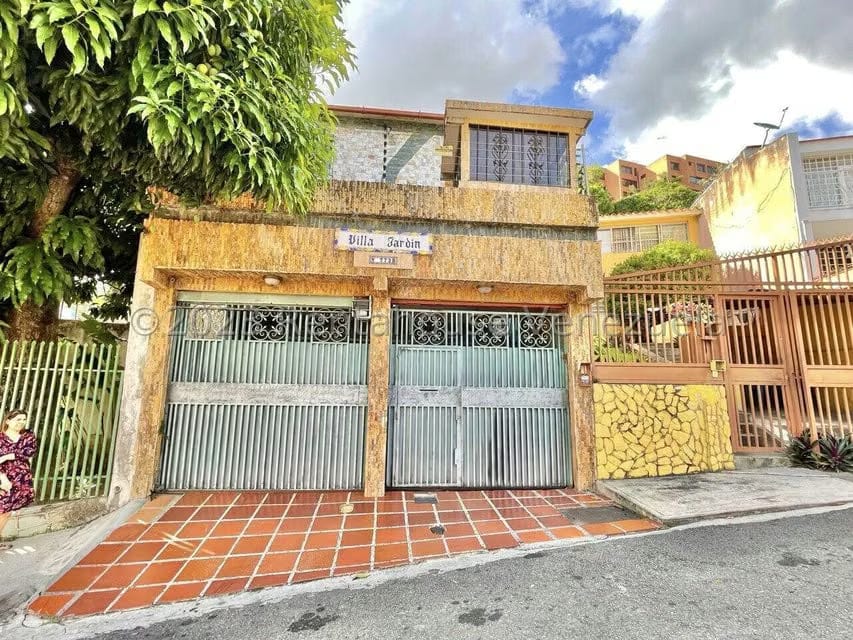 Casa (Multipes Niveles) en Venta en La Trinidad, Distrito Metropolitano - 3