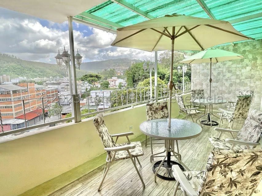 Casa (Multipes Niveles) en Venta en La Trinidad, Distrito Metropolitano - 21