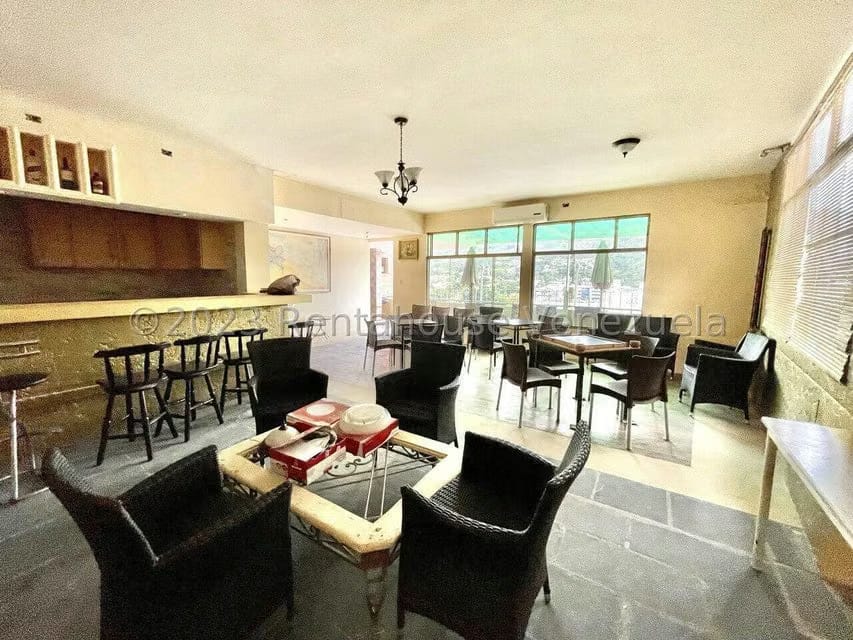 Casa (Multipes Niveles) en Venta en La Trinidad, Distrito Metropolitano - 30