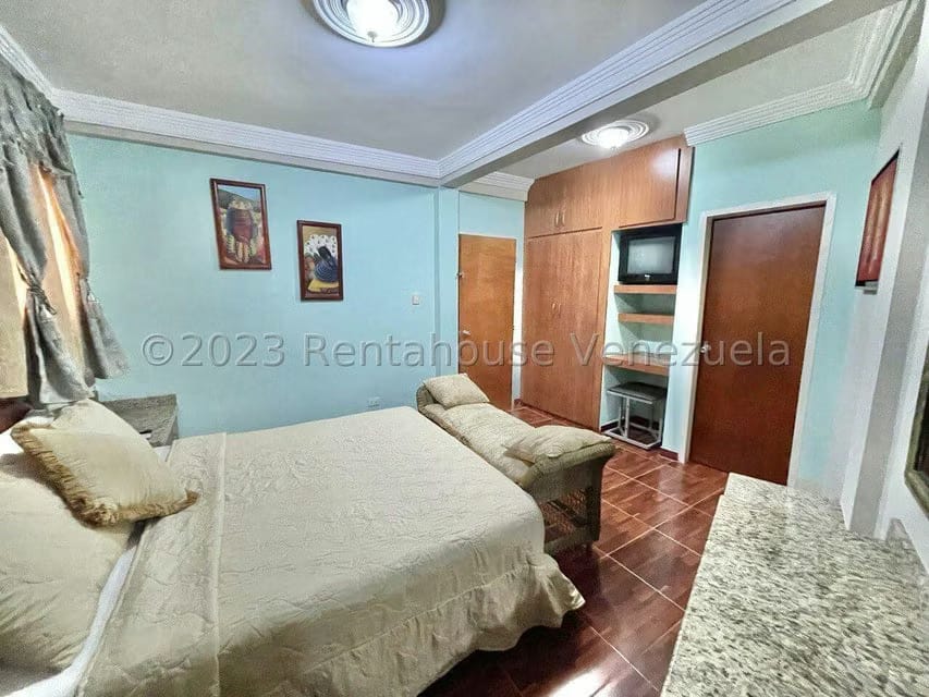 Casa (Multipes Niveles) en Venta en La Trinidad, Distrito Metropolitano - 52
