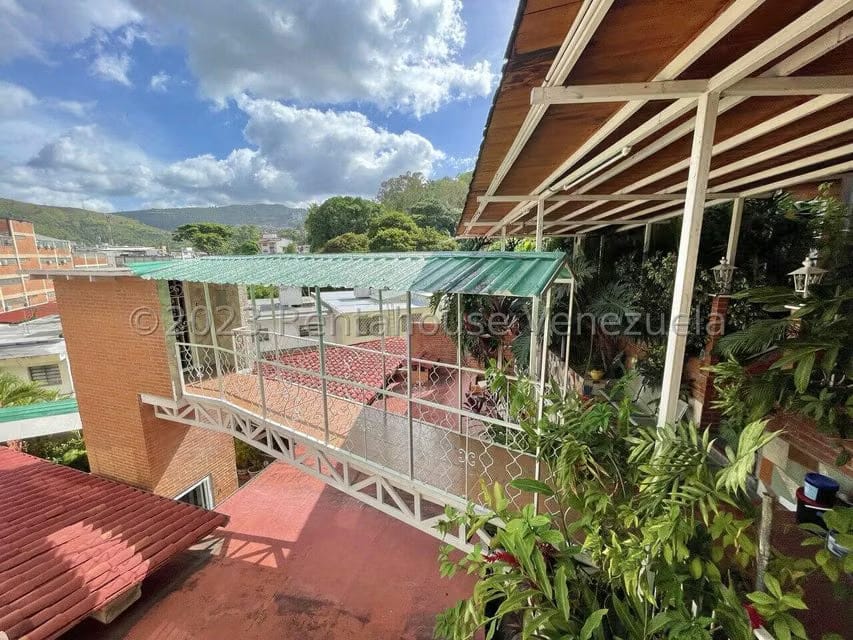 Casa (Multipes Niveles) en Venta en La Trinidad, Distrito Metropolitano - 71