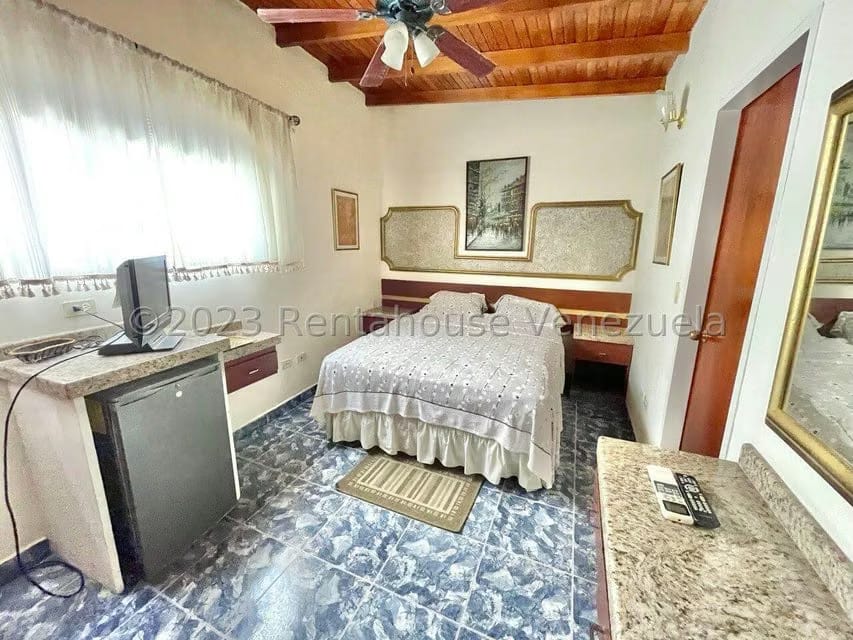 Casa (Multipes Niveles) en Venta en La Trinidad, Distrito Metropolitano - 72