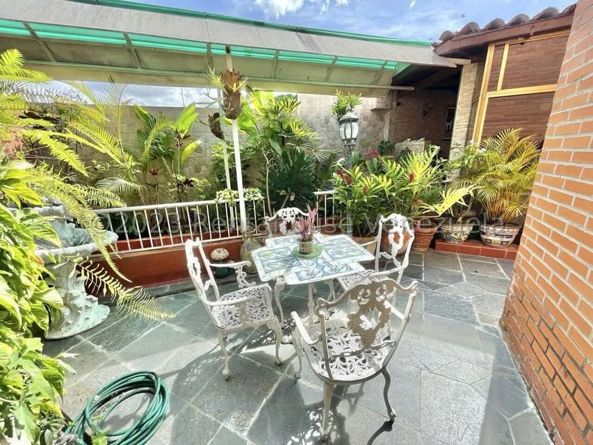 Casa (Multipes Niveles) en Venta en La Trinidad, Distrito Metropolitano - 92