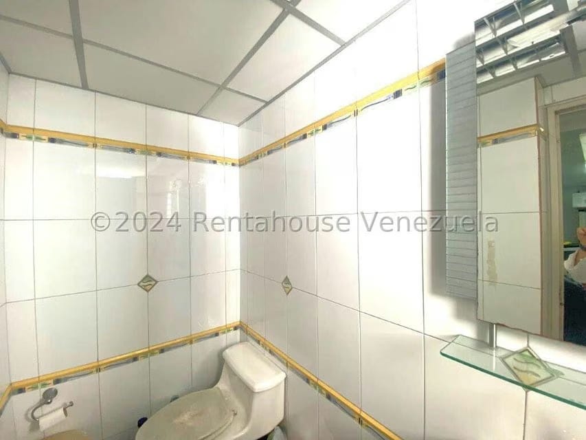 Comercial (Oficina) en Venta en Bello Monte, Distrito Metropolitano - 12
