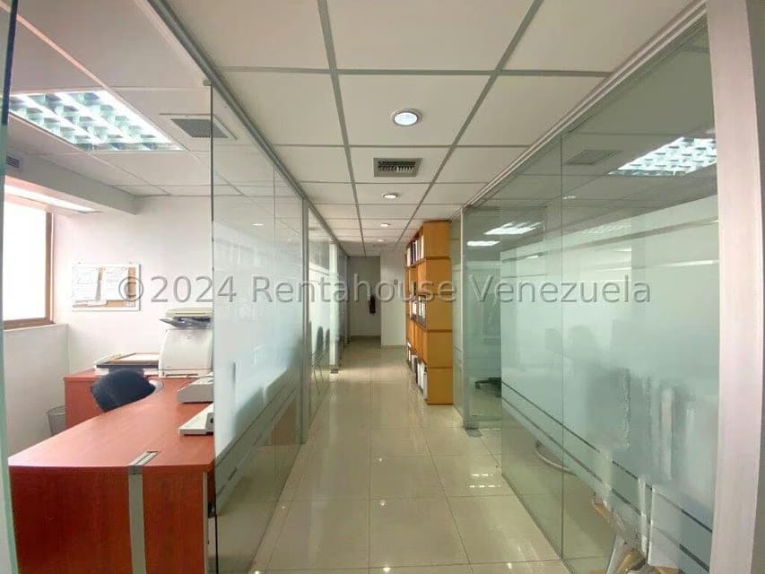 Comercial (Oficina) en Venta en Bello Monte, Distrito Metropolitano - 16