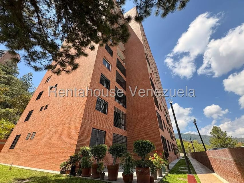 Apartamento (1 Nivel) en Alquiler en Colinas de La Tahona, Distrito Metropolitano